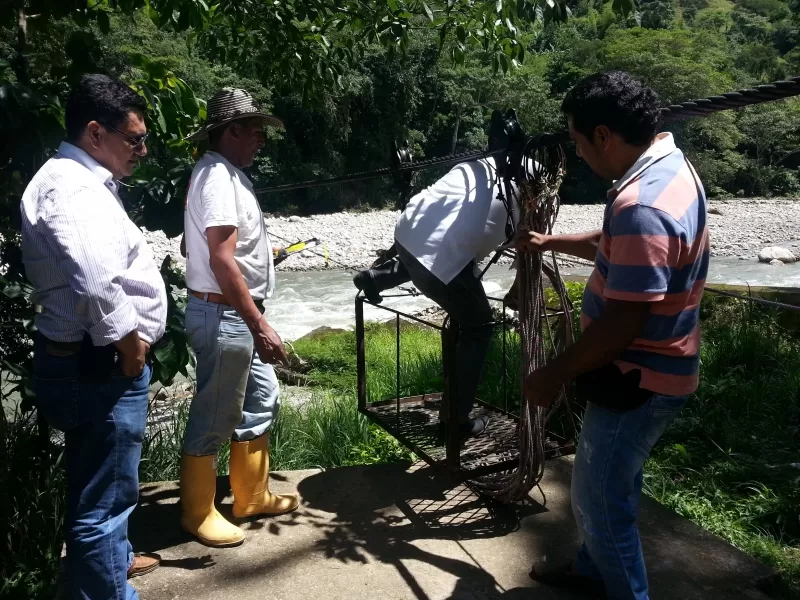 La administración de Yopal realizará el mejoramiento y adecuación del paso colgante en Vereda La Guamalera de Yopal.